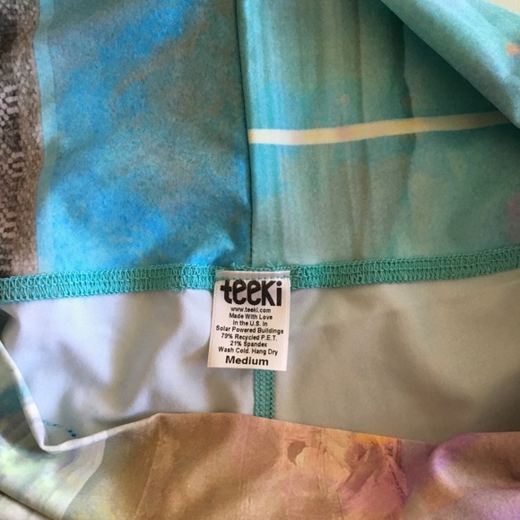 Teeki Feather Yoga Pant - Excellent almost new Condition (only worn twice). - Picture 4 of 4